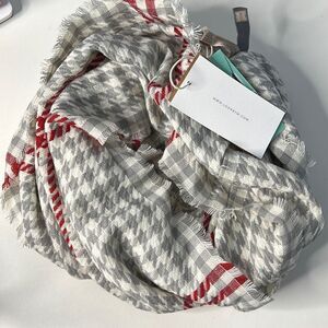 Houndstooth Infinity Scarf Look by M. Chloe NWT